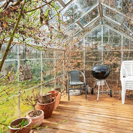 6 Person Holiday In * Tarm